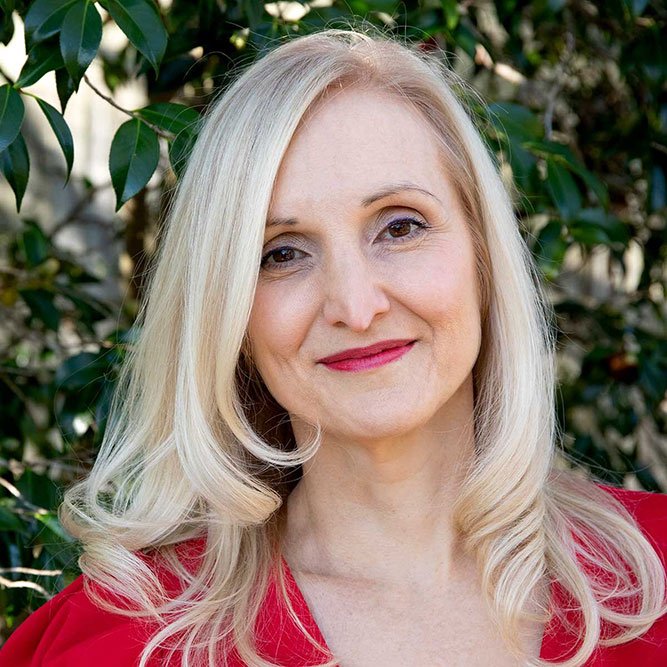 Books in Order: A Comprehensive Guide to Belinda Alexandra’s Novels