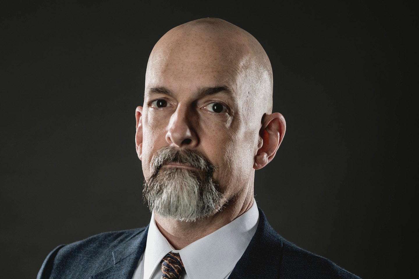 Books in Order: A Comprehensive Guide to Neal Stephenson’s Novels